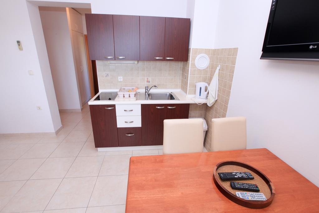 Apartments Miroslav ポヴリャナ エクステリア 写真